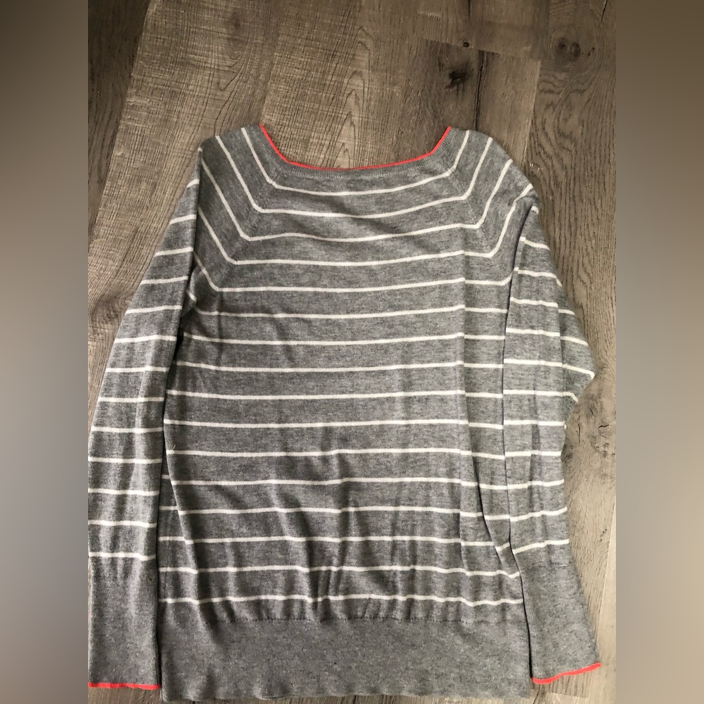 Striped GAP sweater - Picture 3 of 4
